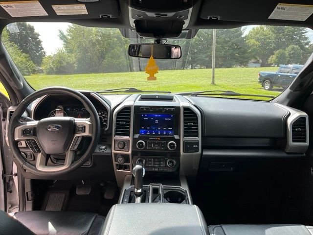 Used 2020 Oxford White Ford Lariat image 13