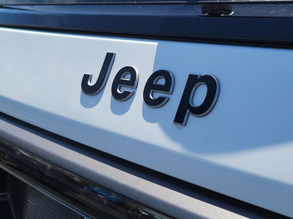 New 2026 Bright White Clearcoat Jeep Limited Altitude image 6