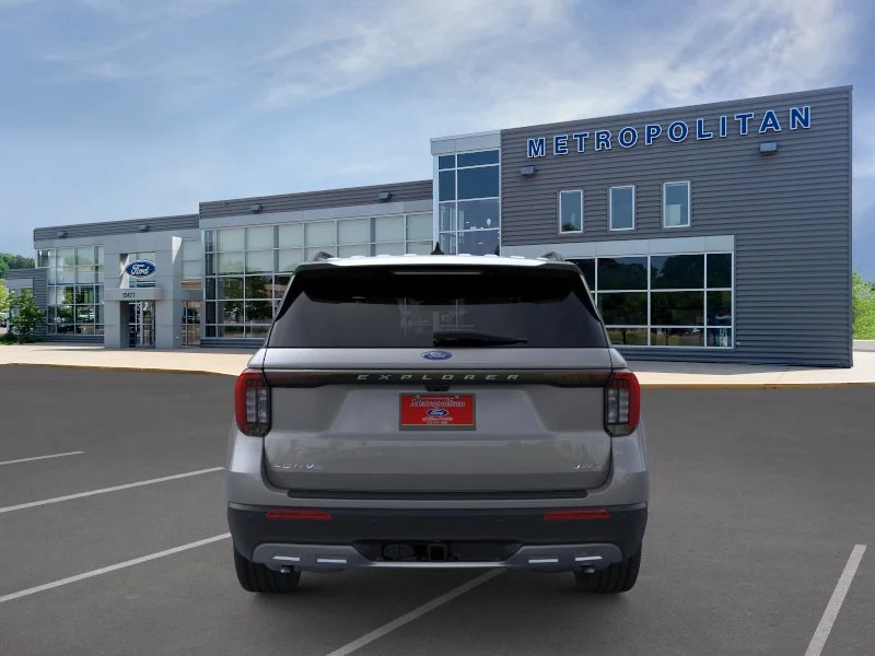New 2026 Carbonized Gray Metallic Ford Active image 5