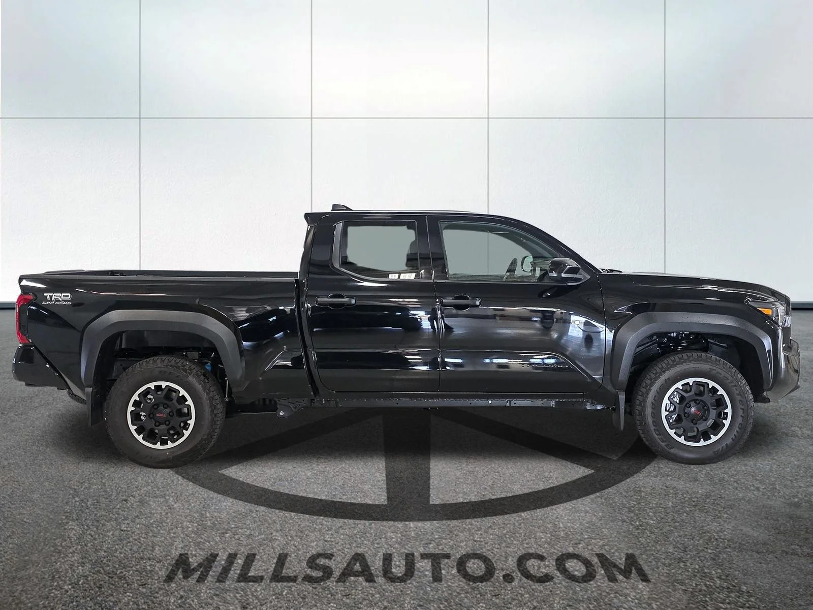 2026 Toyota Tacoma TRD Off Road - Photo 9