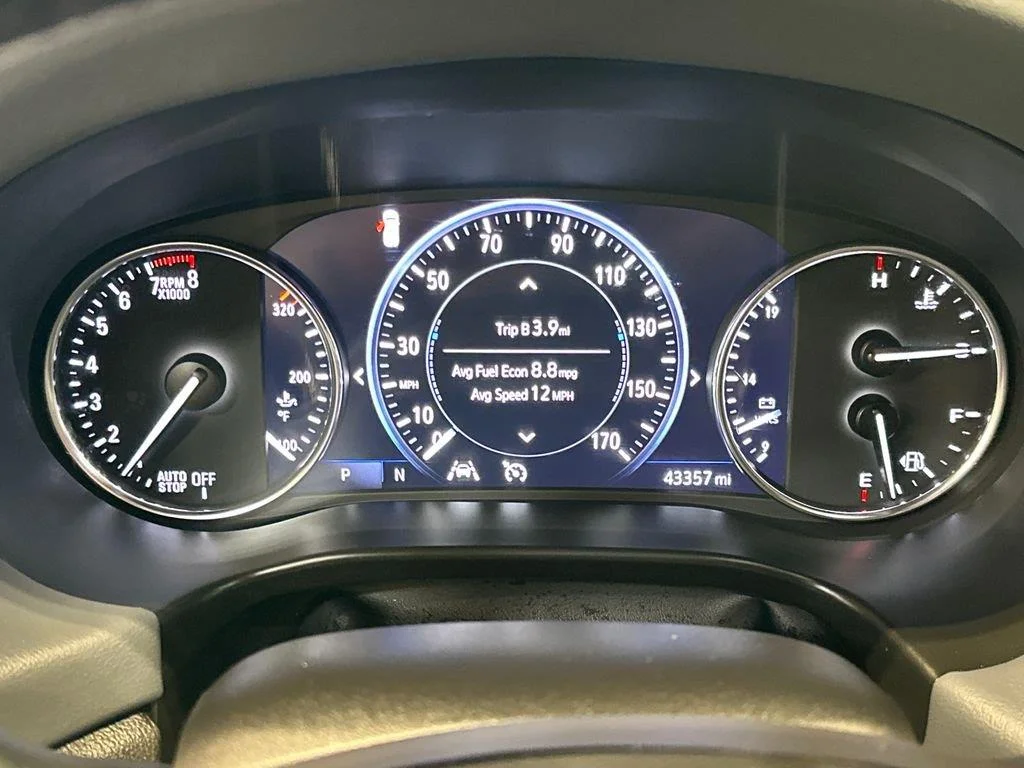 Used 2023 Ebony Twilight Metallic Buick Premium image 17