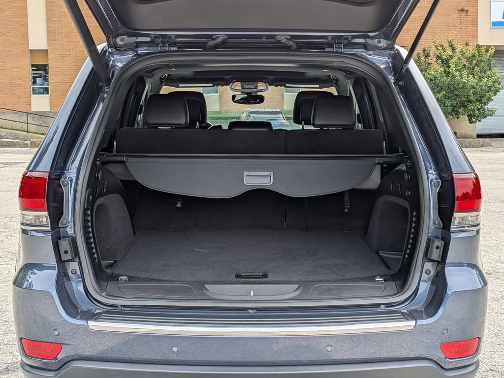 Used 2021 Blue Jeep Limited image 6