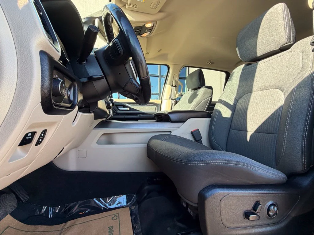 Used 2019 Black Ram Big Horn/Lone Star image 10