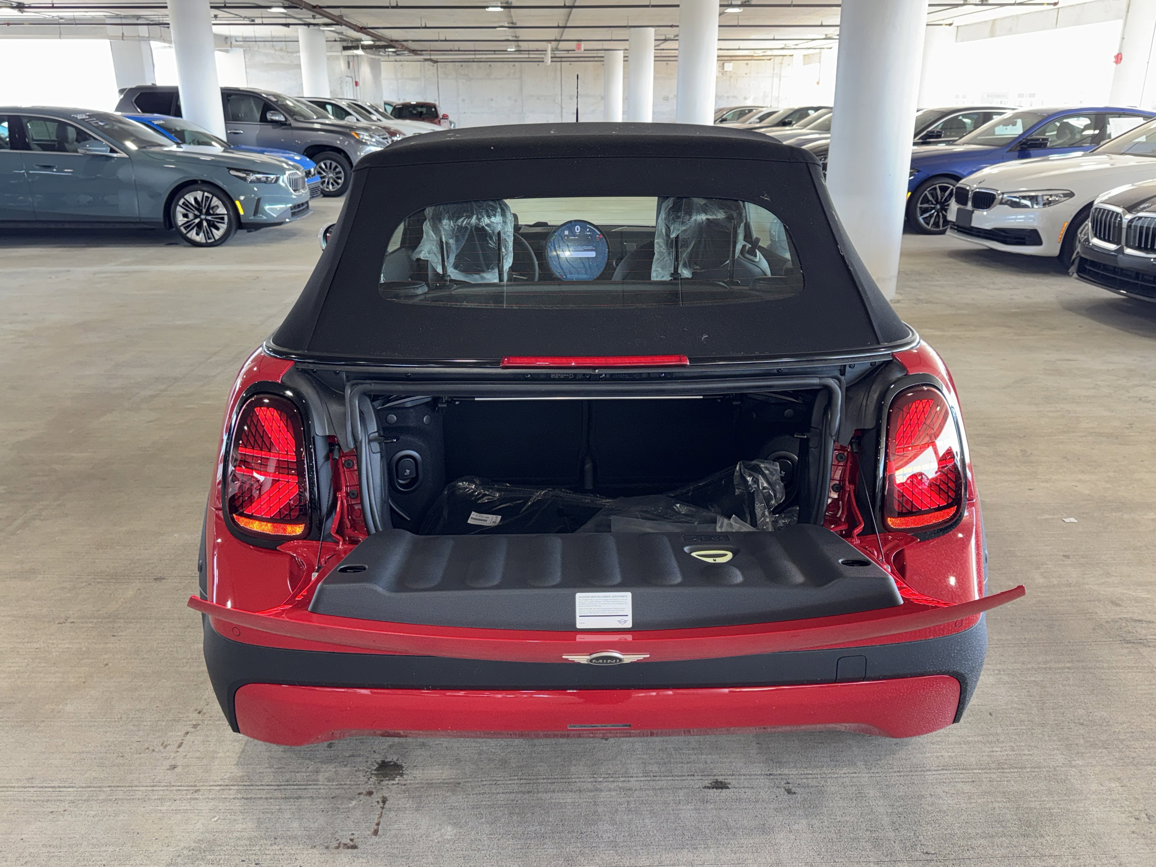 2026 MINI Convertible Base - Photo 10