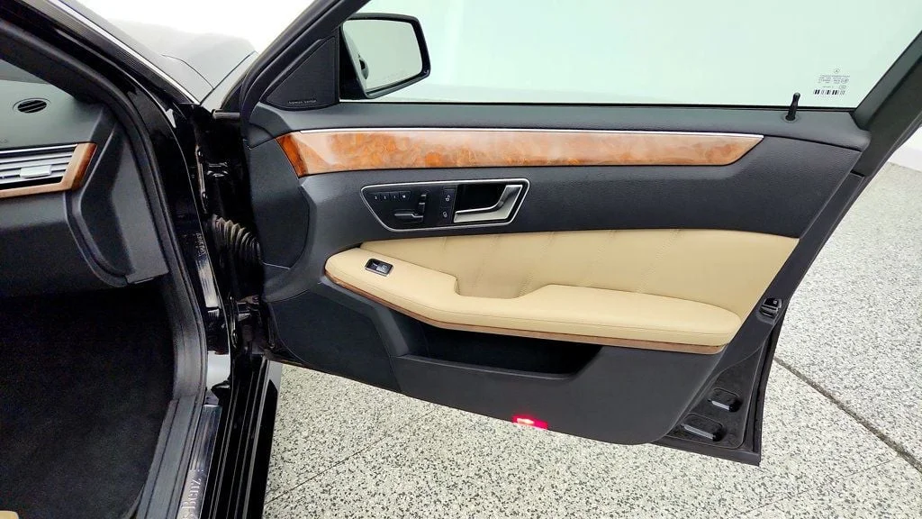Used 2012 Black Mercedes-Benz E350 4MATIC® image 26