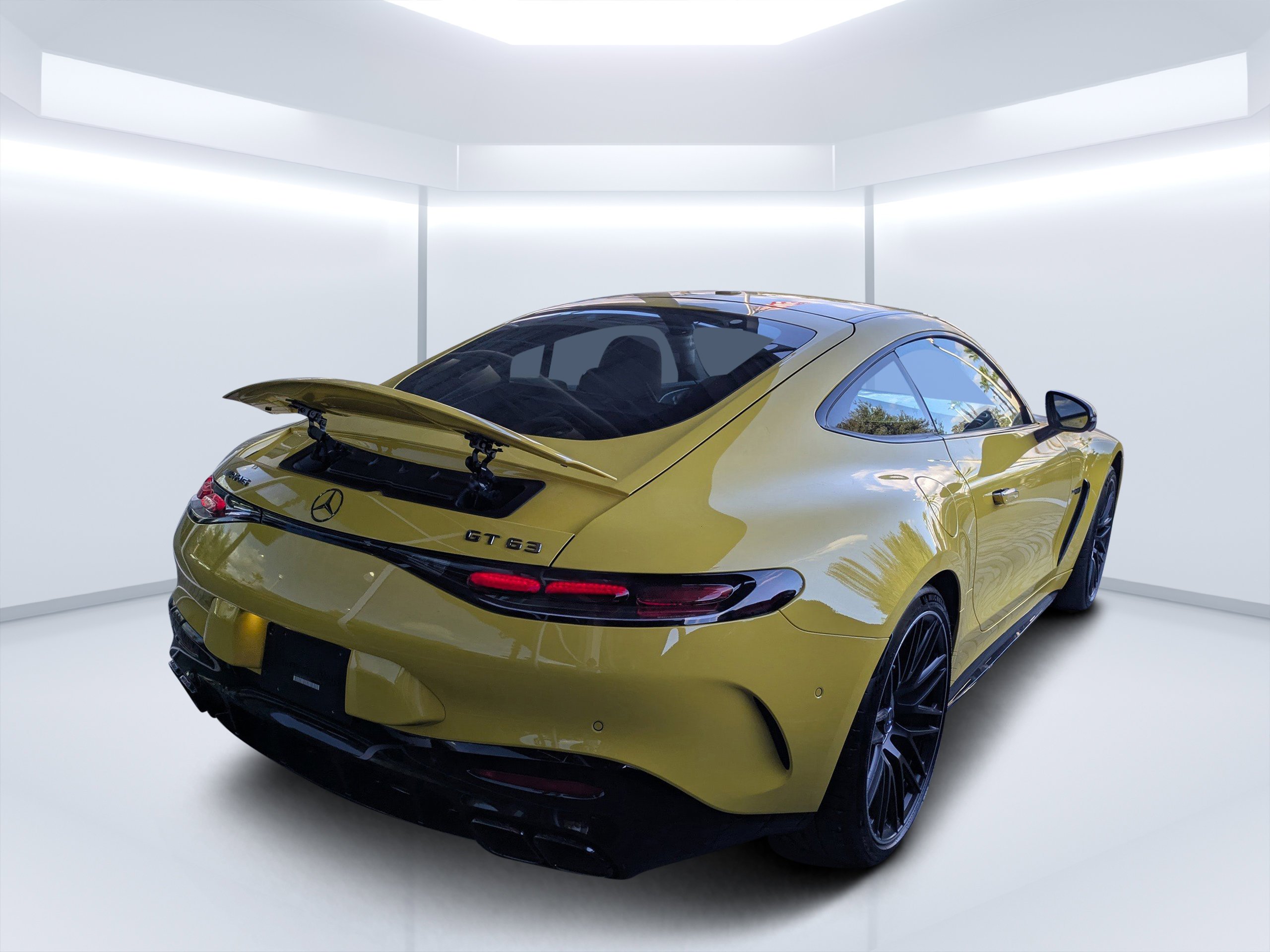 2025 Mercedes-Benz AMG GT Coupe 63 - Photo 35