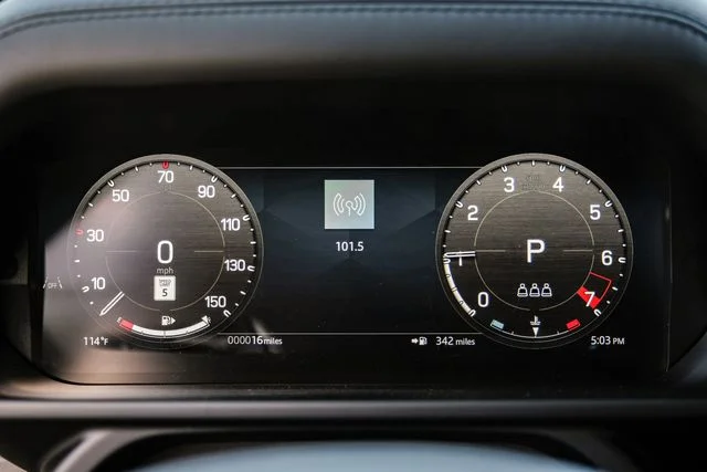New 2026 Borasco Grey Land Rover X-Dynamic SE image 23