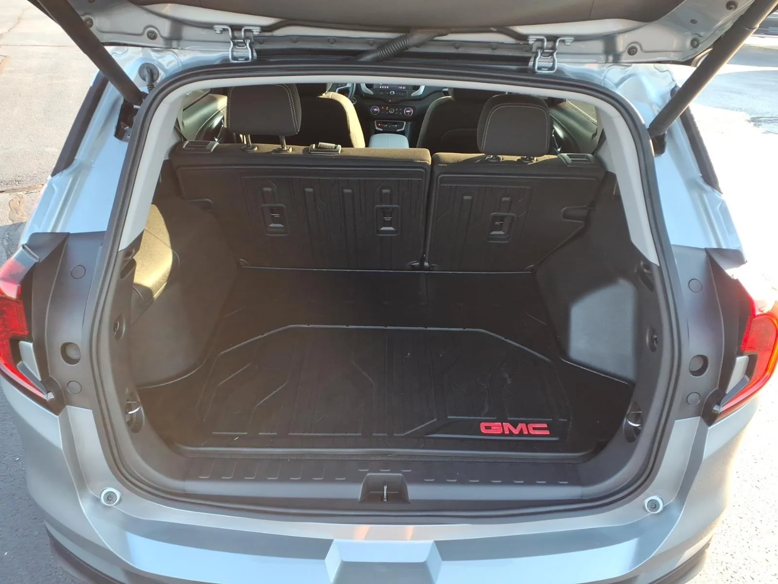 Used 2024 Sterling GMC SLE image 9
