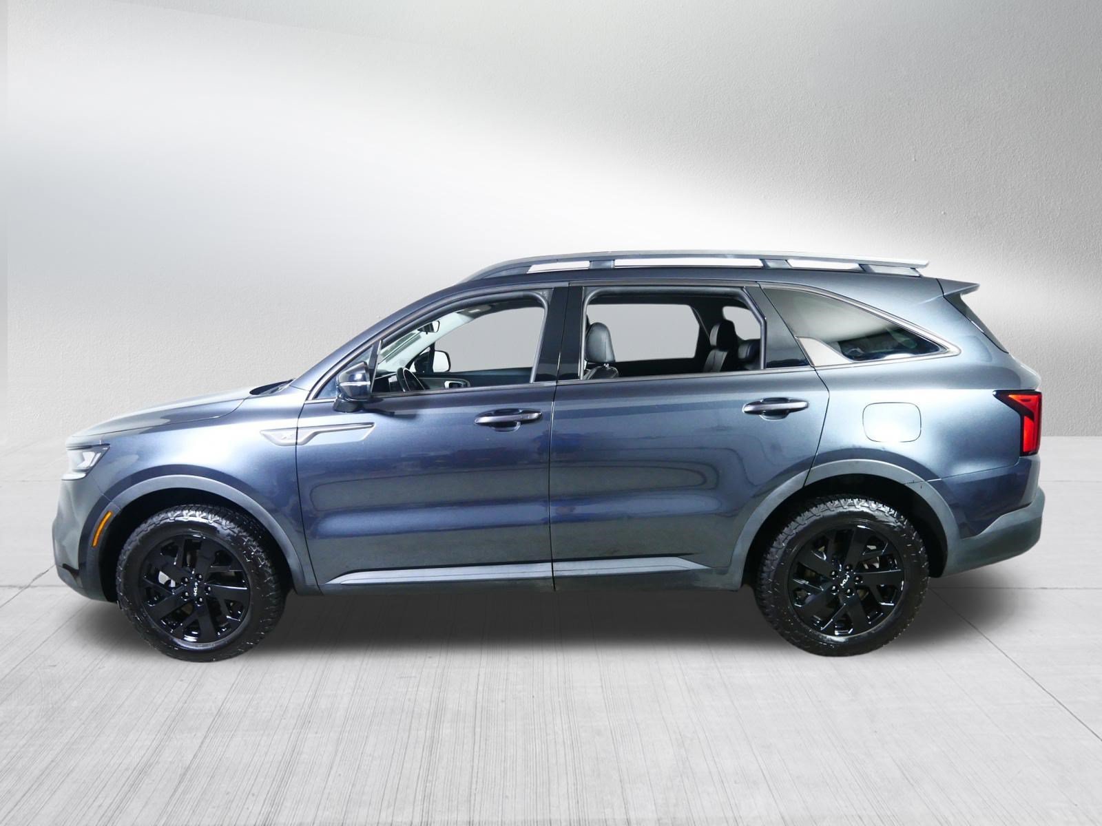 2022 Kia Sorento X-Line S - Photo 4