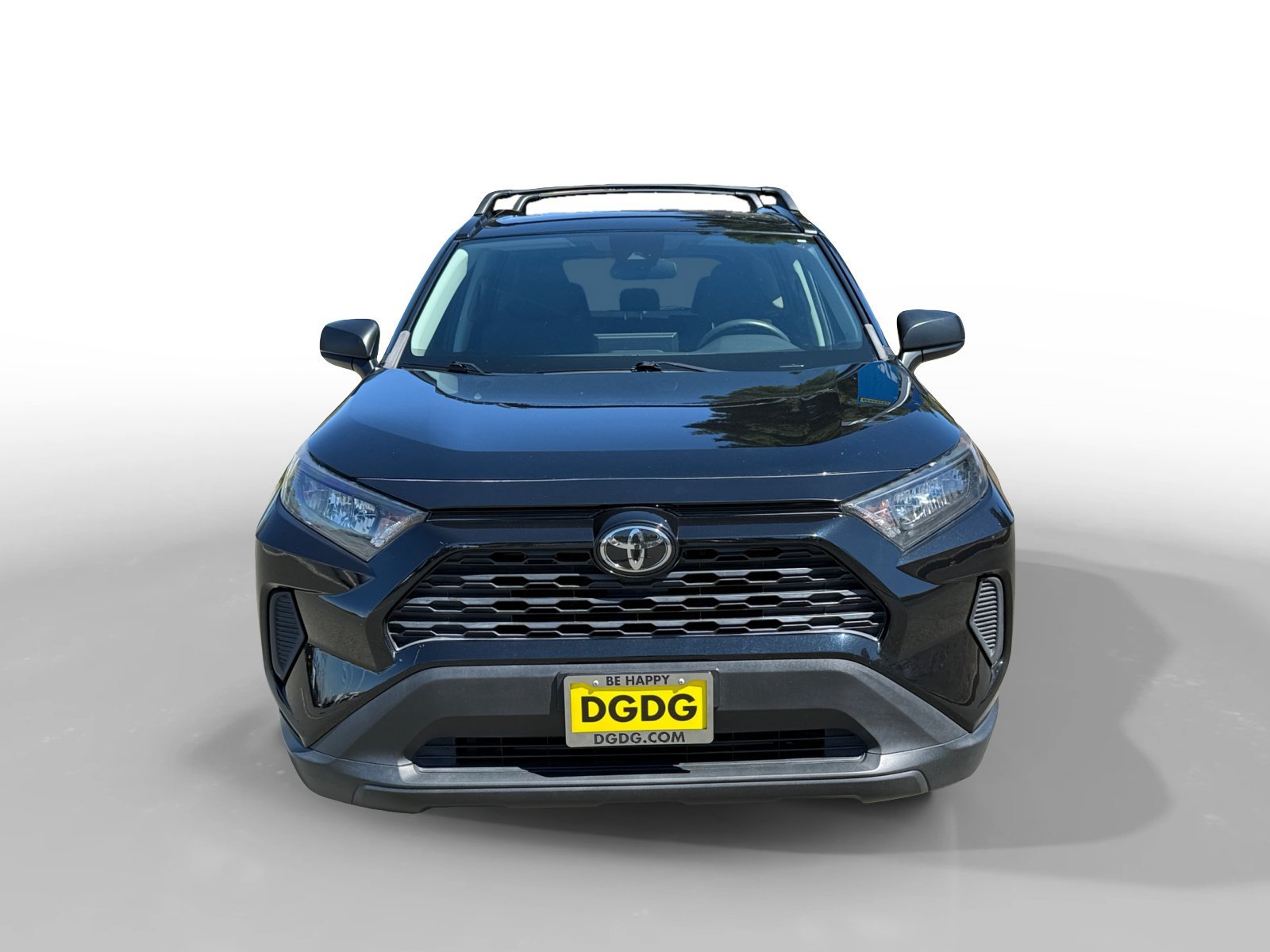 Used 2019 Midnight Black Metallic Toyota LE image 8