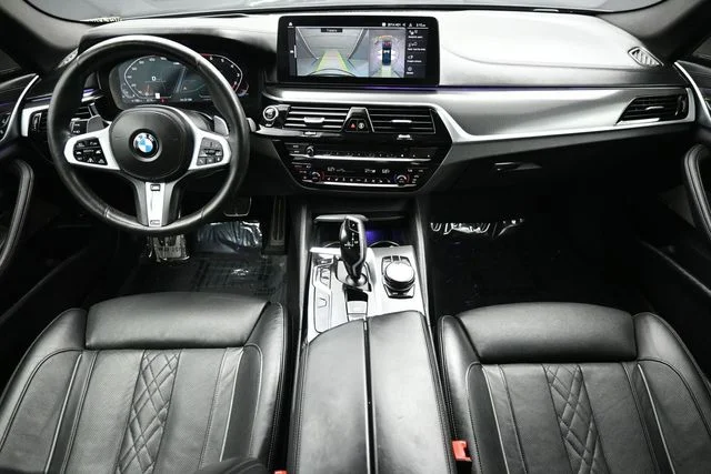 Used 2021 Black BMW M550i xDrive image 11