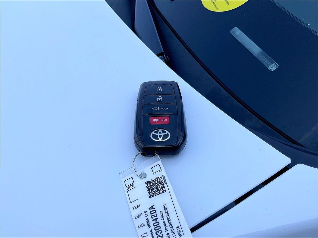 Used 2025 White Toyota LE image 30