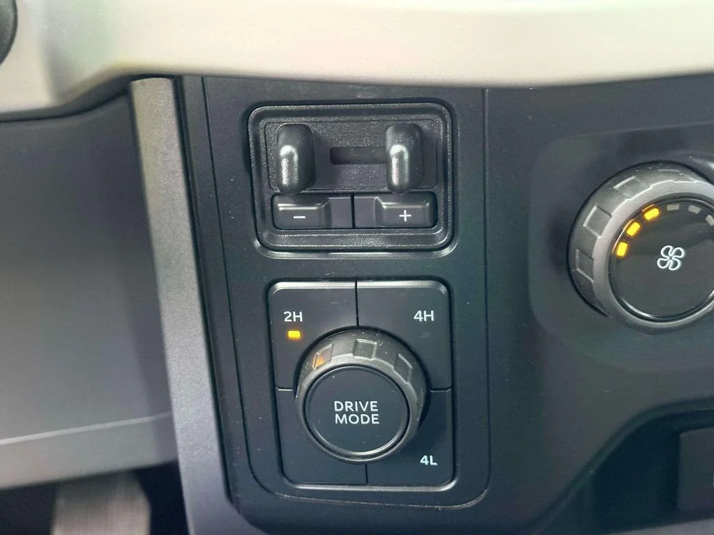 Used 2023 White Ford XLT image 20