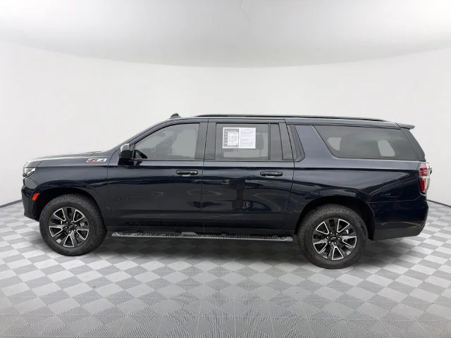Used 2021 MIDNIGHT BLUE METALLIC Chevrolet Z71 image 8