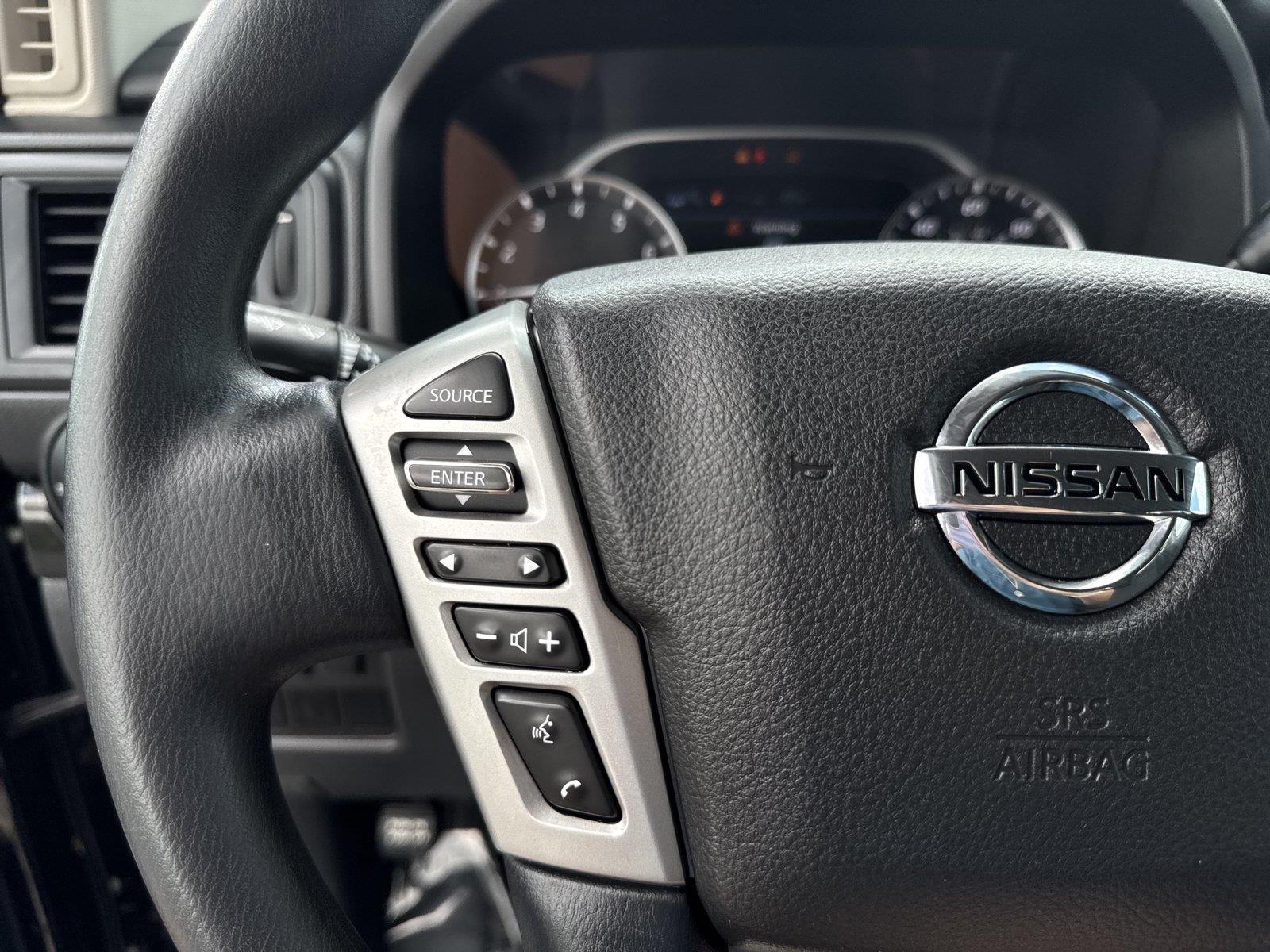 Used 2022 Super Black Nissan SV image 21