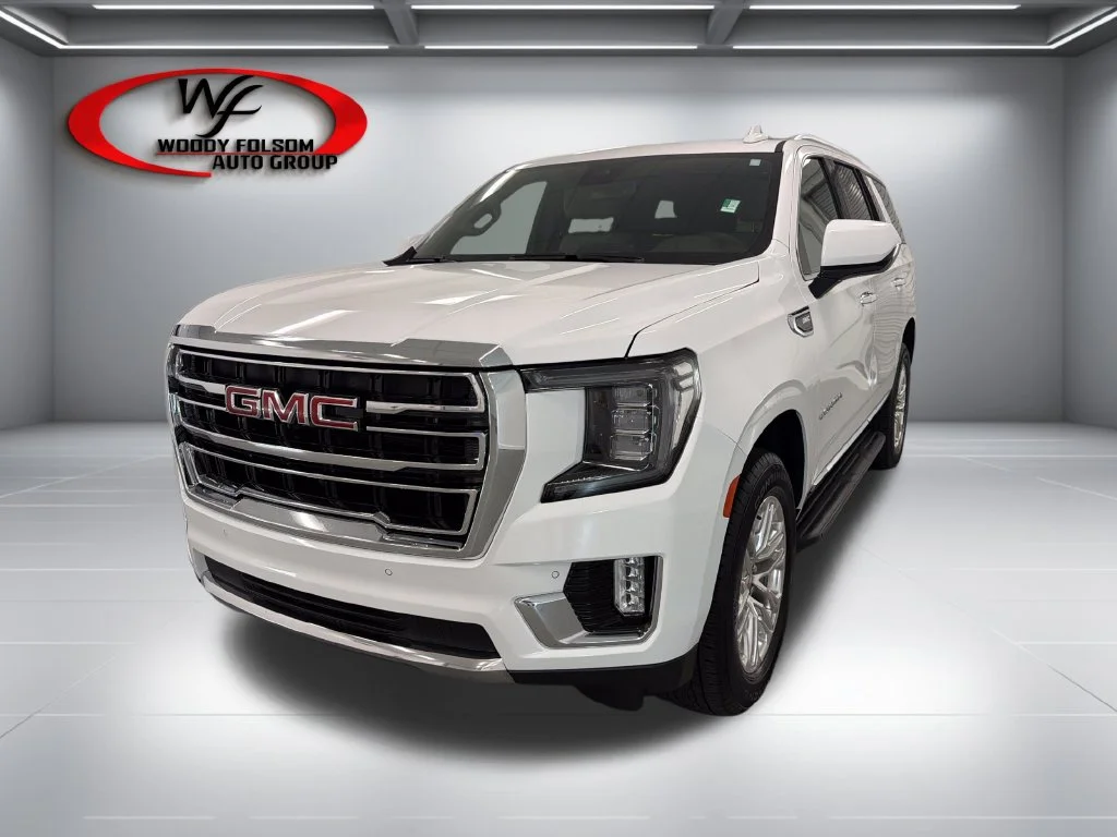 Used 2023 White GMC SLT image 3