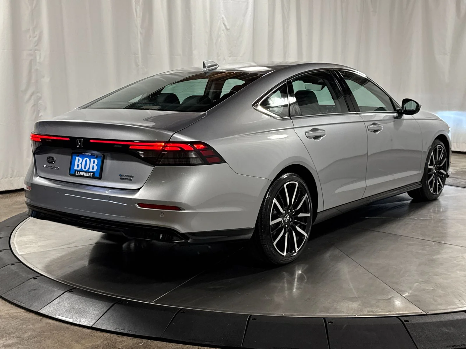2023 Honda Accord Hybrid Touring - Photo 10