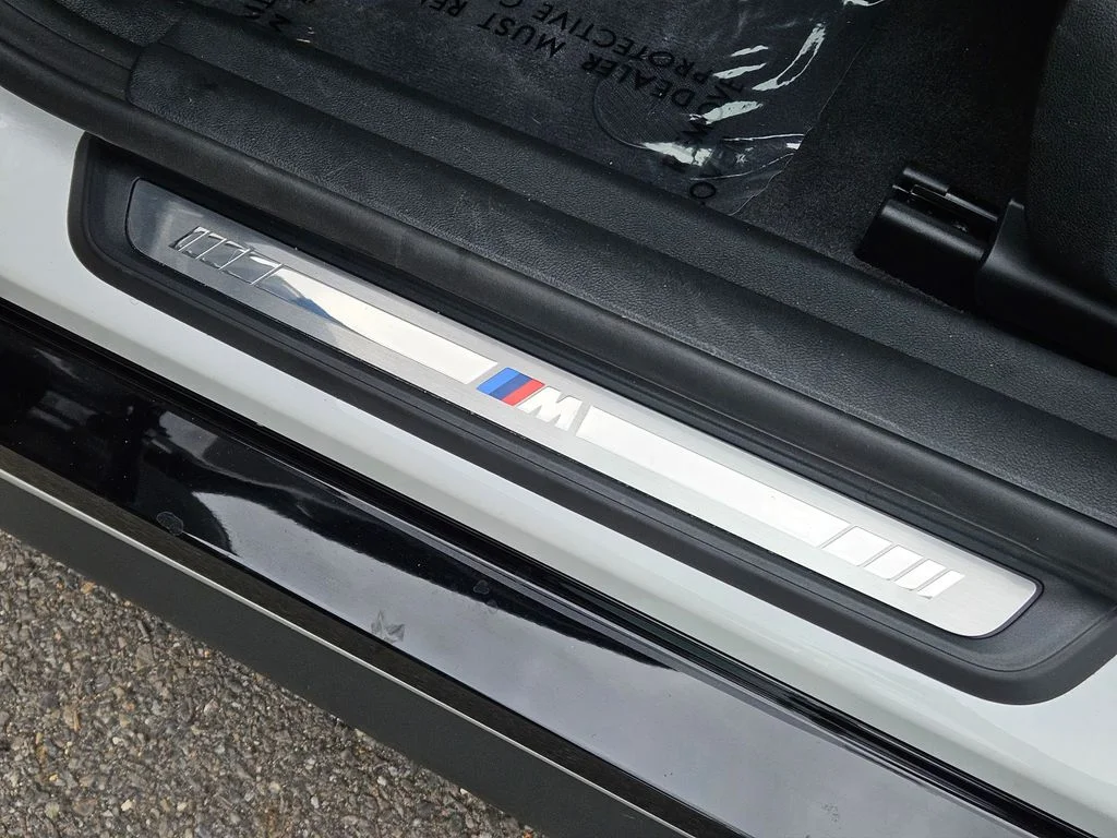 Used 2025 Mineral White Metallic BMW M50 image 38