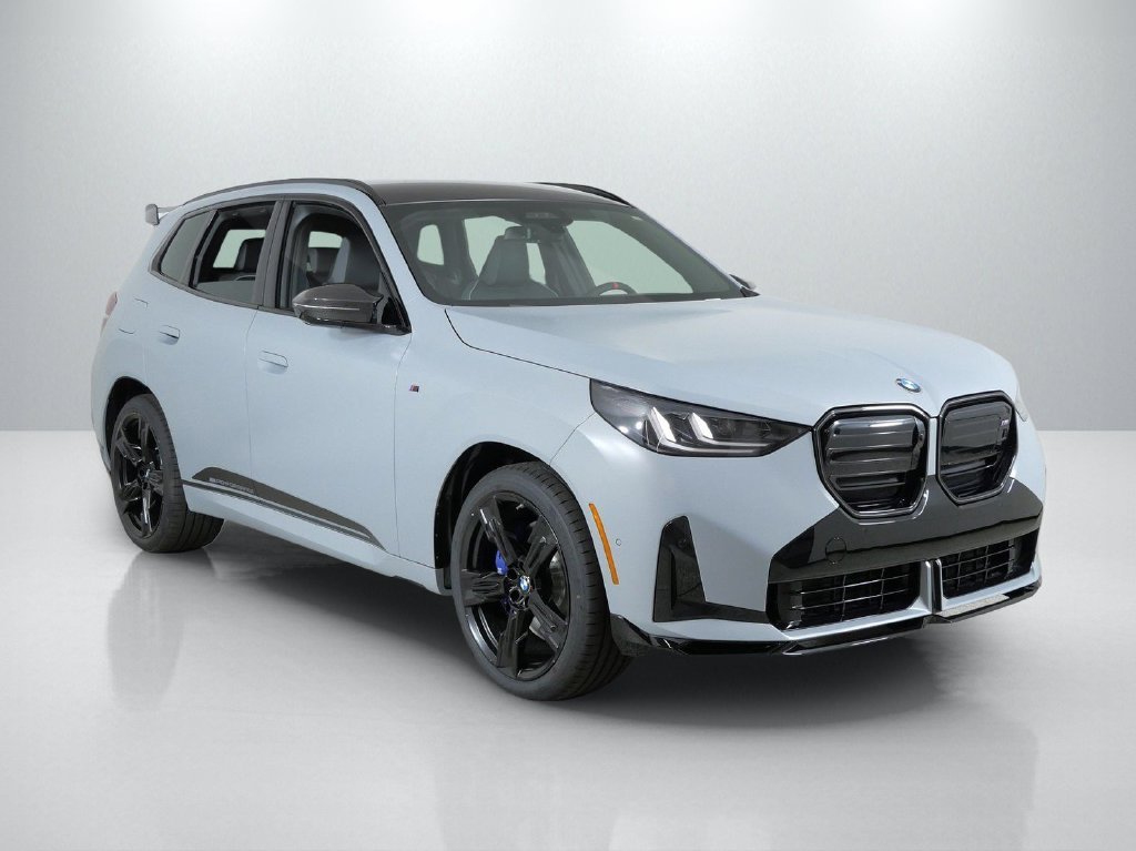 New 2026 Brooklyn Grey Metallic BMW M50 xDrive image 7