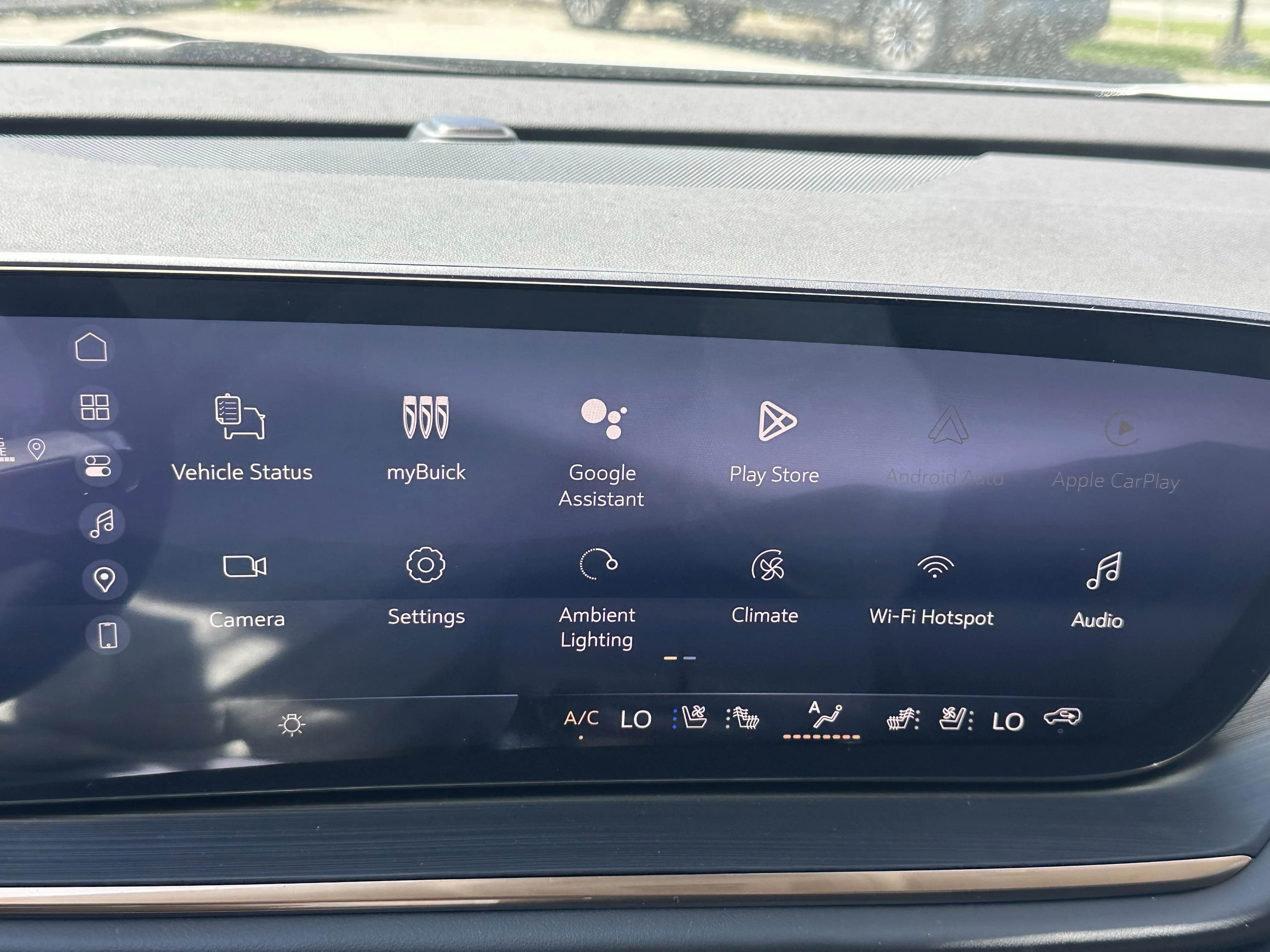 New 2026 Iridescent White Tricoat Buick Avenir image 14
