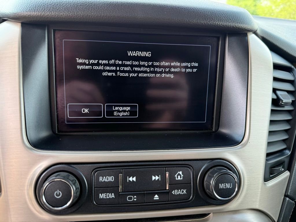 Used 2016 Black GMC Denali image 10