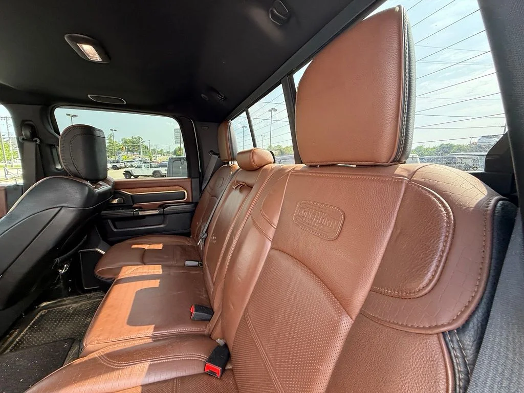 Used 2019 White Ram Laramie Longhorn image 27