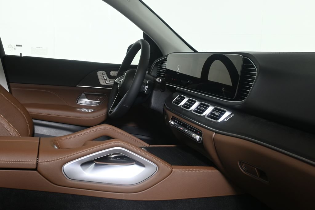 New 2026 Twilight Blue Metallic Mercedes-Benz GLE 450 image 32
