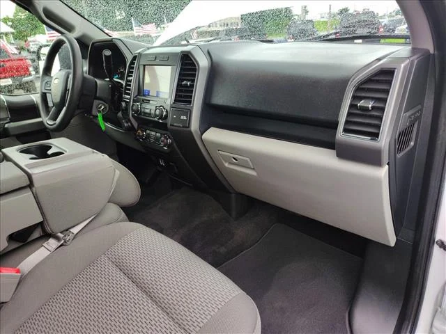 Used 2020 White Ford XLT image 30