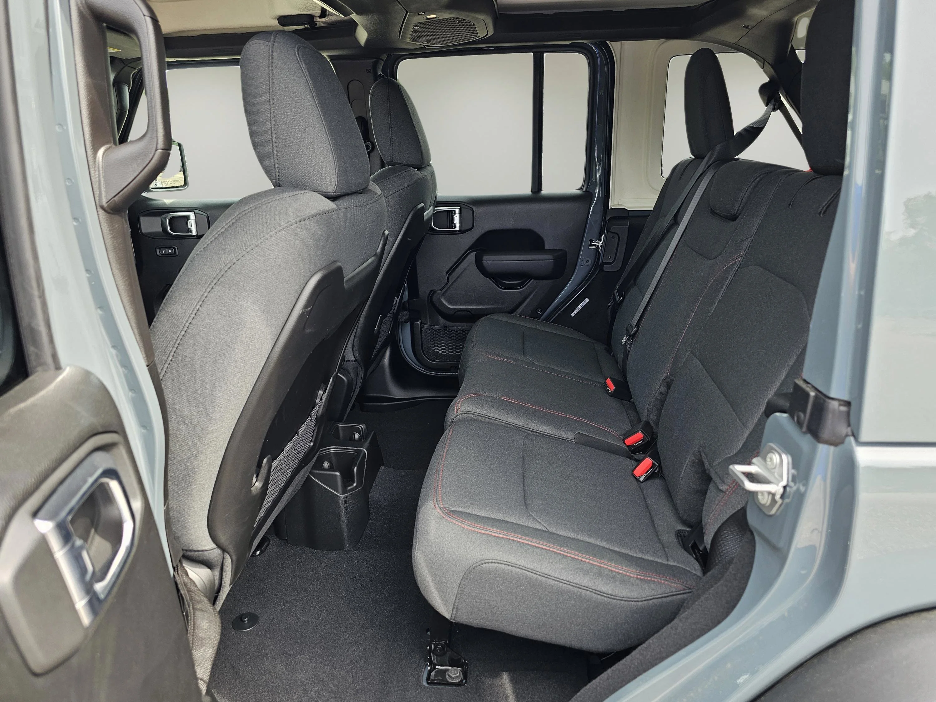 2025 Jeep Wrangler 4-Door Rubicon - Photo 33