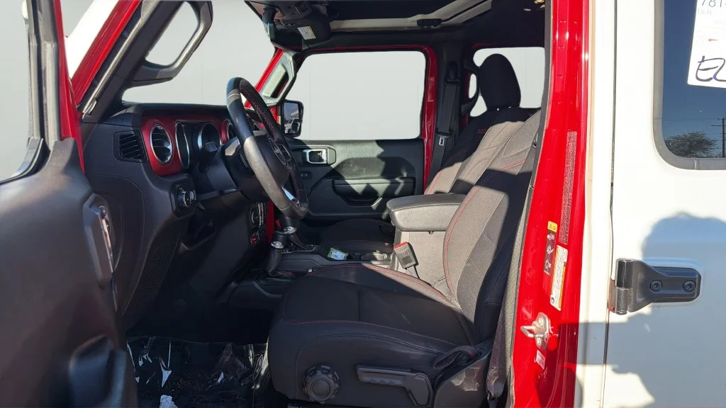 Used 2023 Red Jeep Rubicon image 9