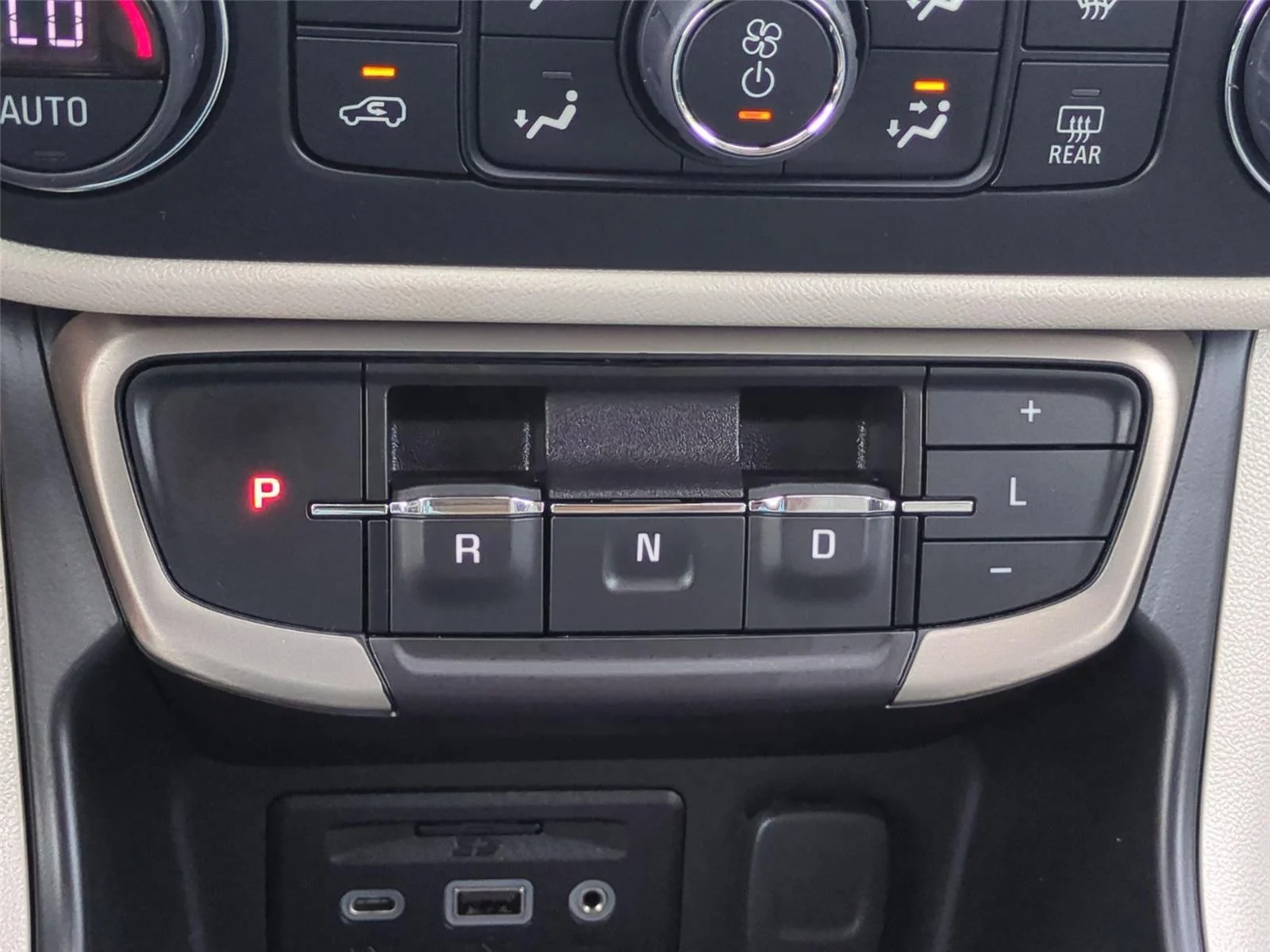 Used 2022 Ebony Twilight Metallic GMC Denali image 30