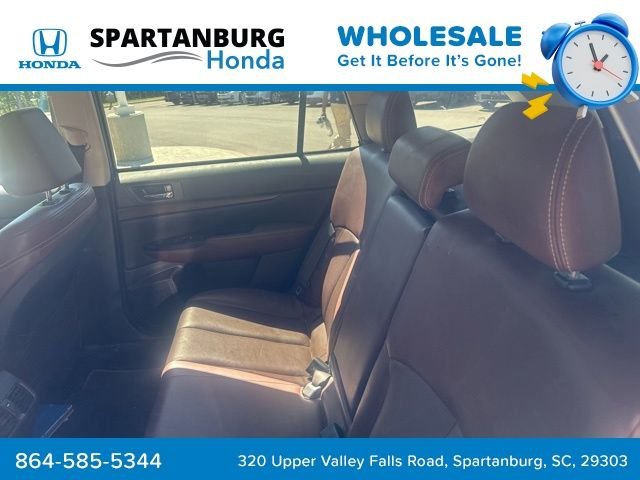 Used 2013 White Subaru 2.5i image 14