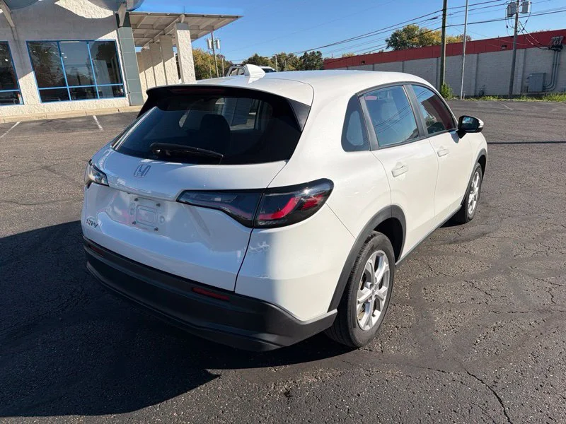 Used 2024  Honda LX image 7