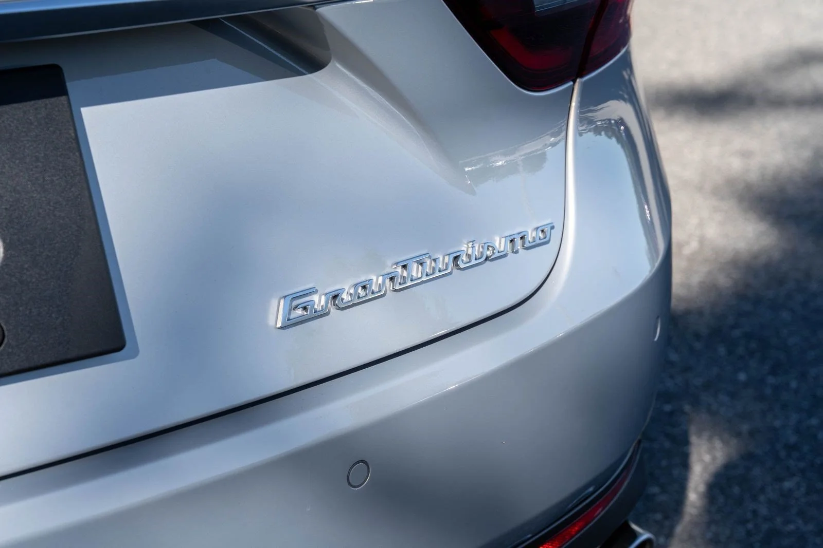 New 2026 Bianco Astro Metallic Maserati  image 13