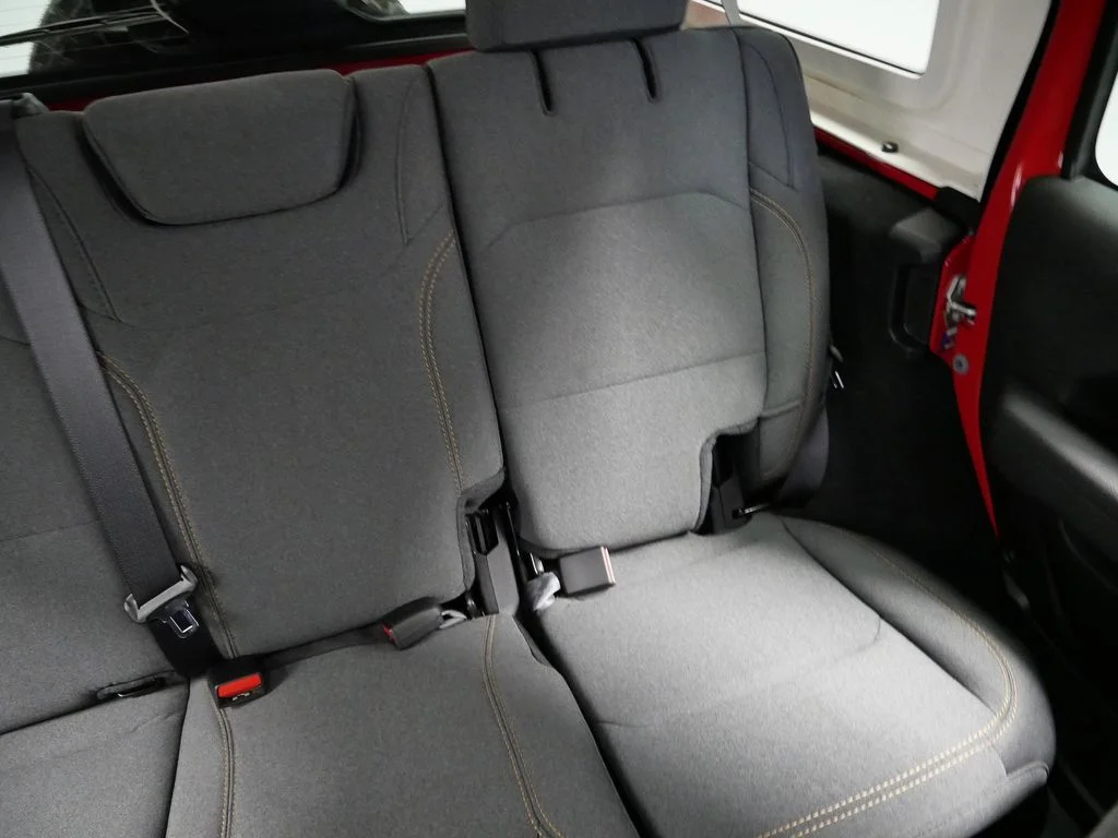 2026 Jeep Wrangler 4-Door Willys - Photo 20