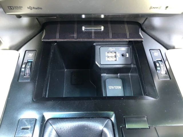 Used 2021 Onyx Black Lexus 460 image 35