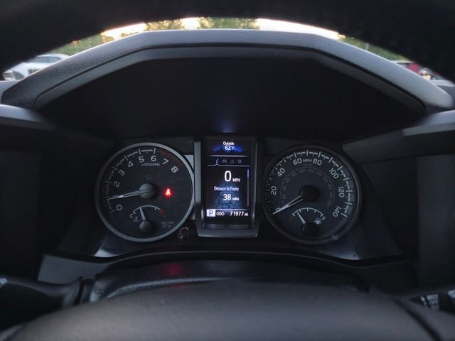 Used 2022 White Toyota TRD Off-Road image 28