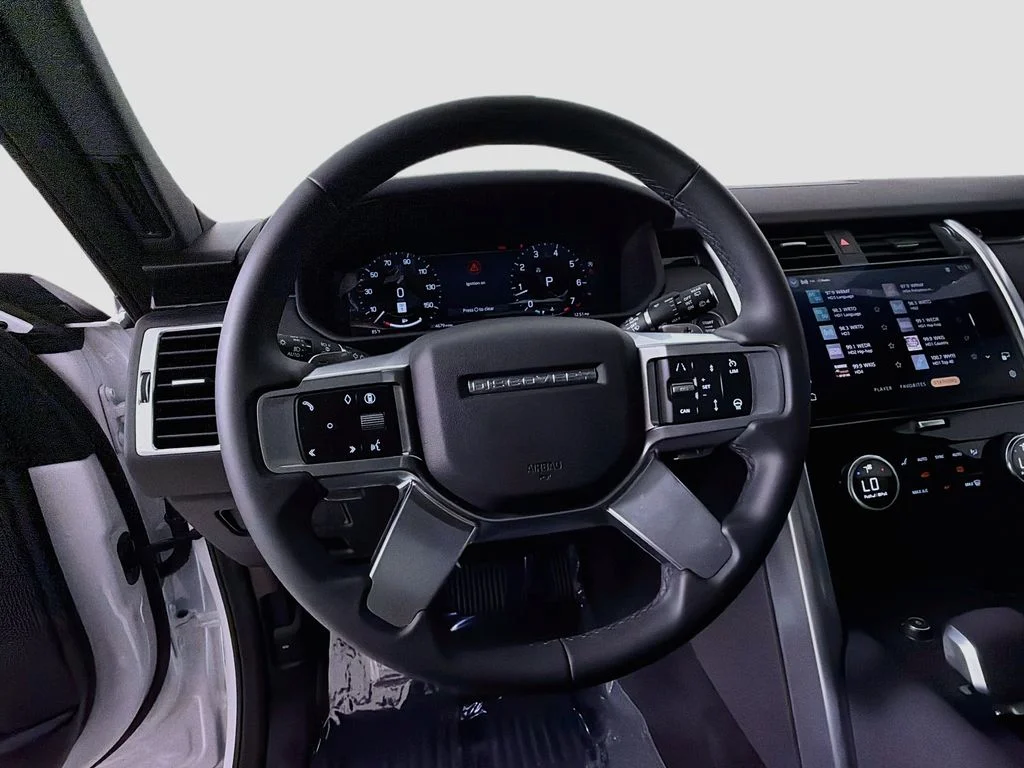 Used 2026 White Land Rover S image 11