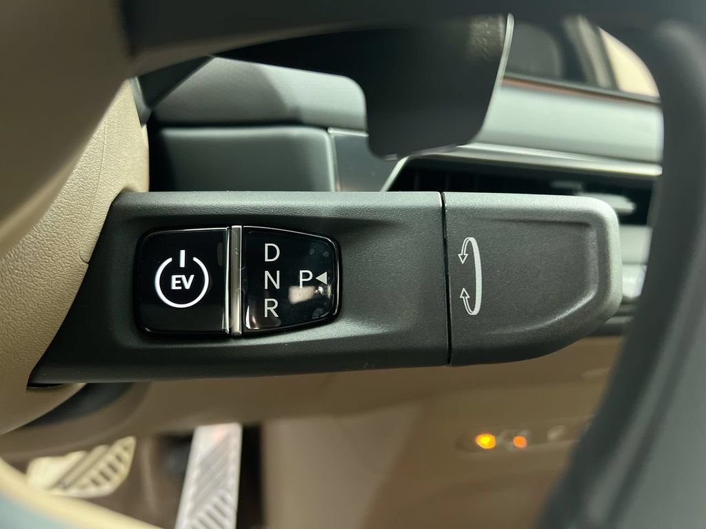 New 2026 Wolf Gray / Black Roof Kia GT-Line AWD image 24