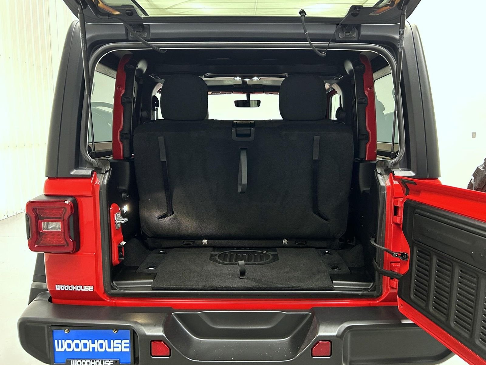 Used 2023 Red Jeep Rubicon image 19