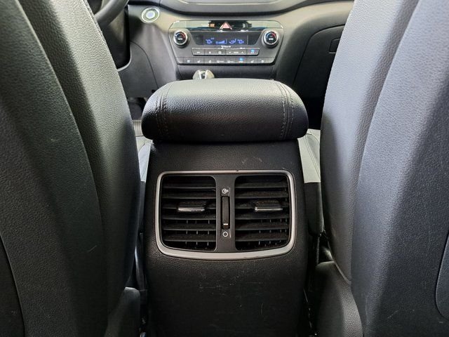 Used 2018 Silver Hyundai Limited image 29