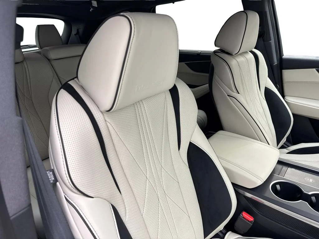 Used 2025  Acura Type S w/Advance Package image 50