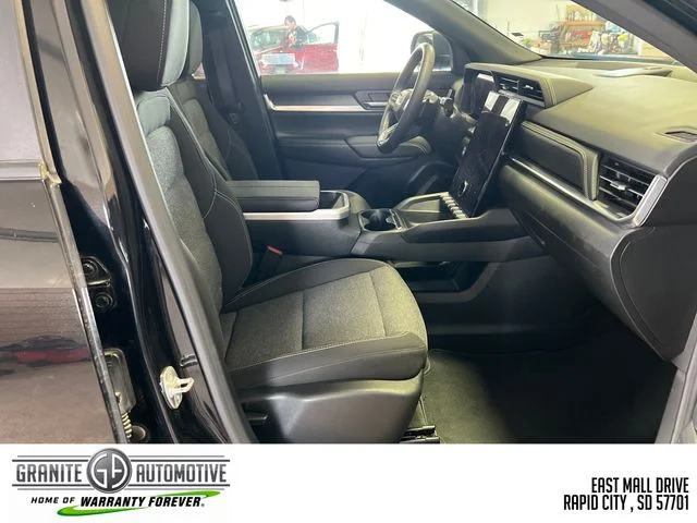 Used 2026 Black GMC Elevation image 34