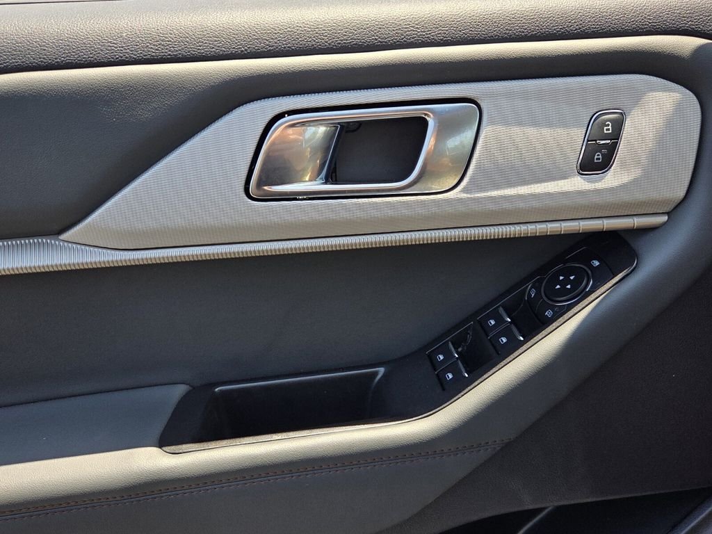 Used 2025 Black Ford Active image 29