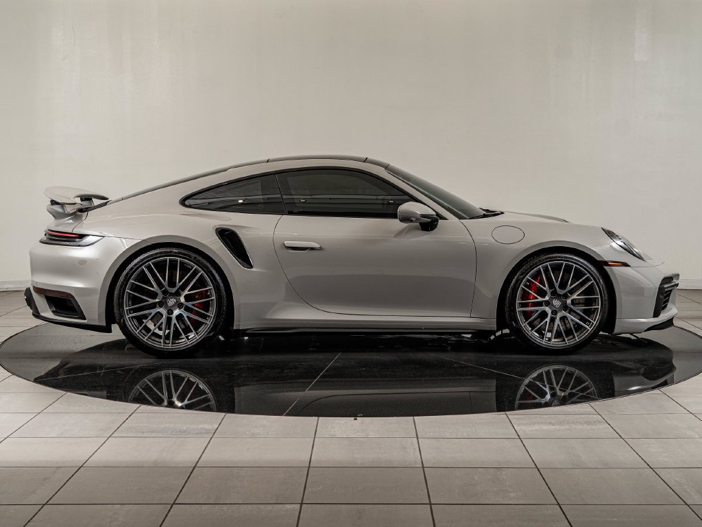 2023 Porsche 911 Turbo - Photo 9