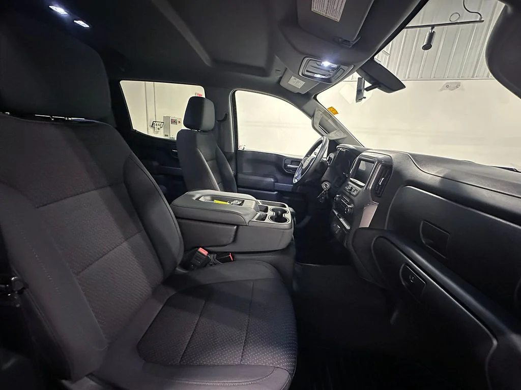Used 2020 Gray Chevrolet Custom image 24