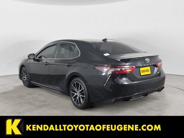 Used 2022 Black Toyota SE image 3