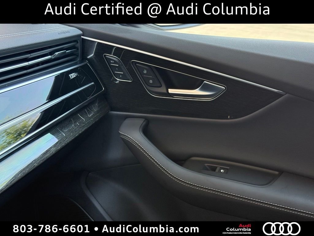 Used 2025  Audi 55 Prestige image 38