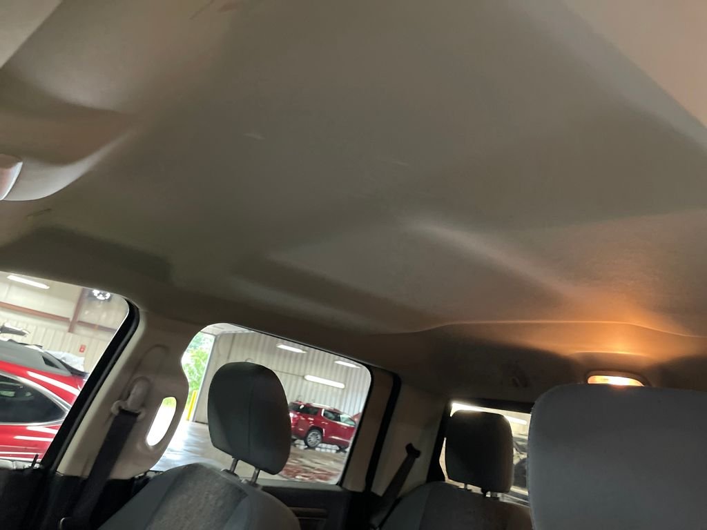 Used 2017 Blue Ram SLT image 13