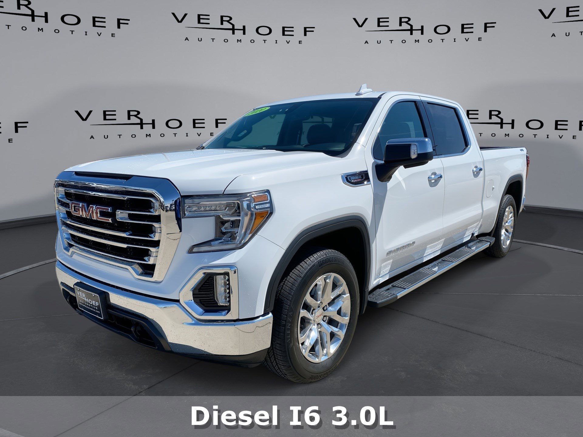 2020 GMC Sierra 4WD Crew Cab Short Box SLT's photo